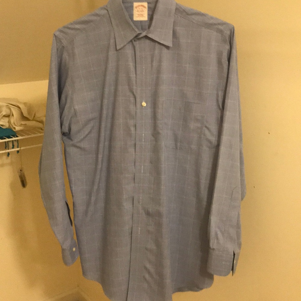 Men’s dress shirt
